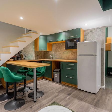 Full Equipment Designed Apartment In The Heart Of Budapest For 4 People Luaran gambar