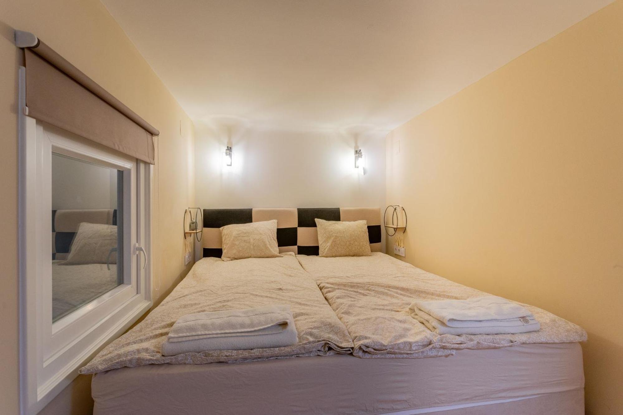 Full Equipment Designed Apartment In The Heart Of Budapest For 4 People Luaran gambar